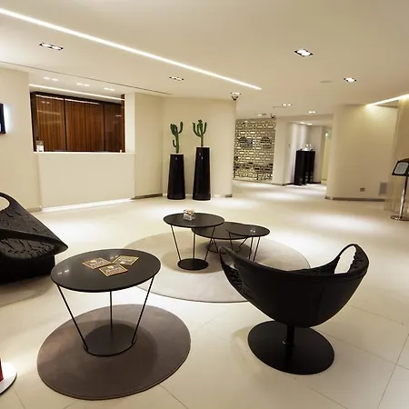 Hotel Dei Laghi 4*