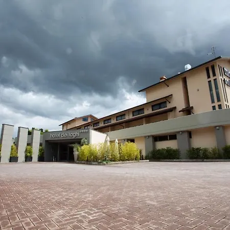 Hotel Dei Laghi 4*